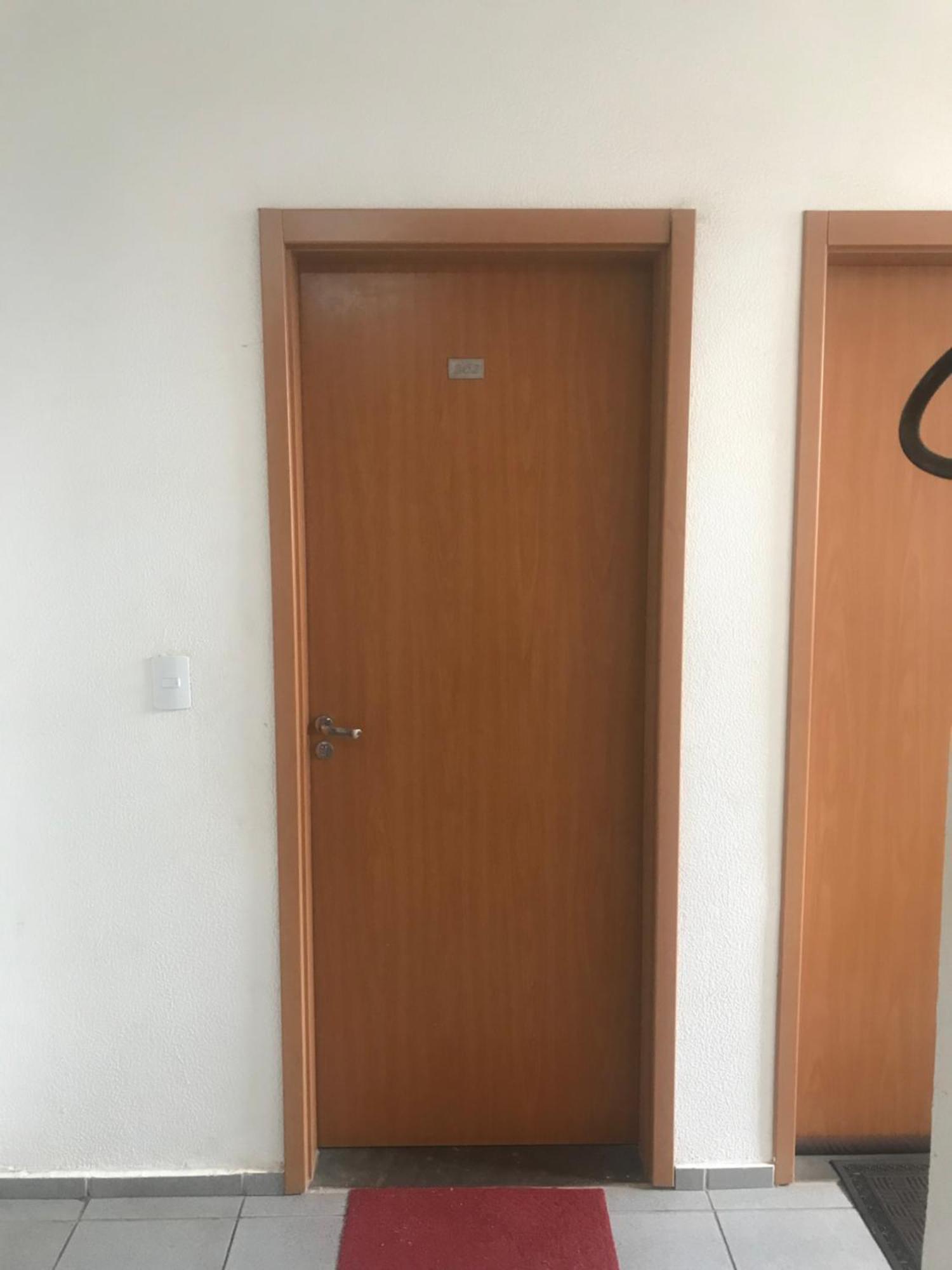 Apartamento Em Londrina Privado Com 2 Quartos De Casal Com Utensilios Garagem E Wifi Apartment Exterior photo